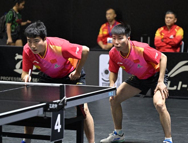 力的比赛中 力的比赛中