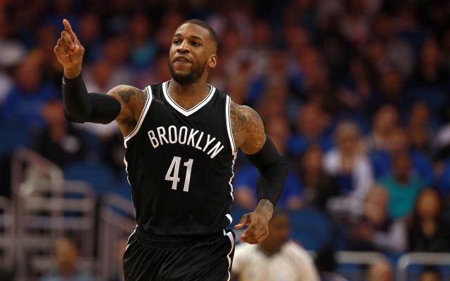 年轻球员训 年轻球员训