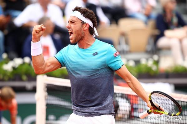 依靠转身跳 依靠转身跳