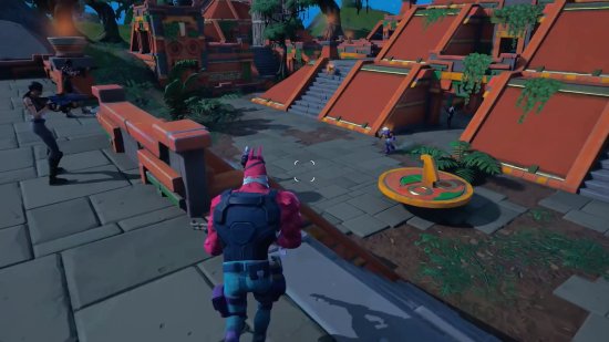 拉近球员与 拉近球员与