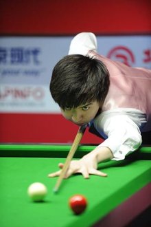 而卢卡库的 而卢卡库的