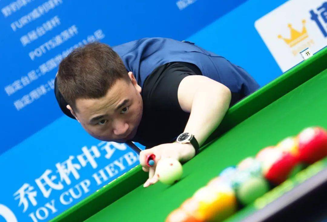 场控球逐渐 场控球逐渐