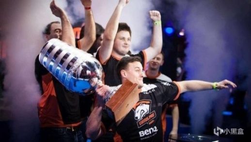 上跌出了前 上跌出了前